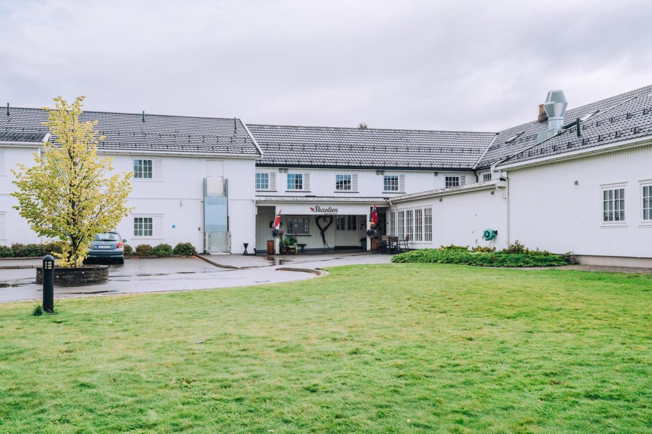 Skaslien Hotel & Guesthouse Kirkenær Exterior foto