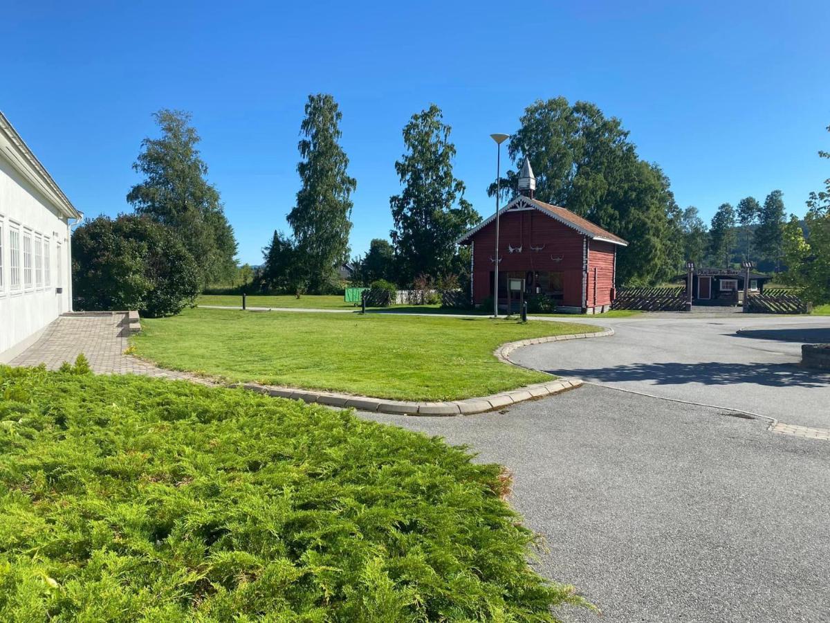 Skaslien Hotel & Guesthouse Kirkenær Exterior foto